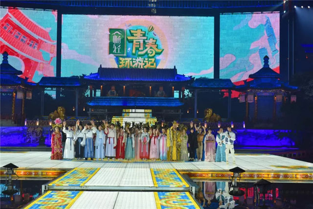 13.0版《長(zhǎng)恨歌》打造亞洲最大山體投影