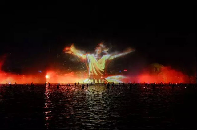 ��(j��)��Ȫ��ҹ�硡