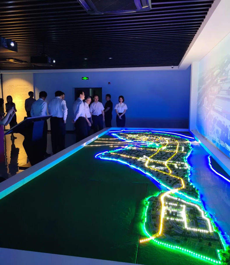 揚(yáng)中<a href=http://www.szzs360.com/szbwg/ target=_blank>博物館</a>開館運(yùn)行,讓歷史“活”起來